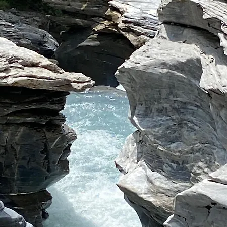 Im Stenna Vallada Direkt Bei Den Bergbahnen Flims