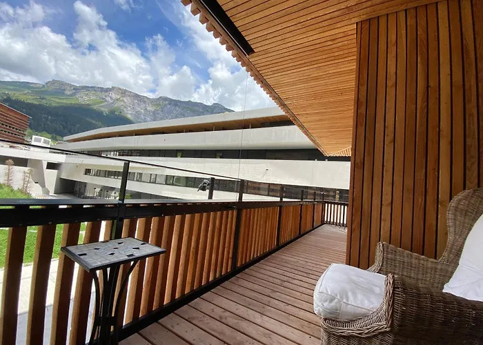 Apartment Im Stenna Vallada Direkt Bei Den Bergbahnen Flims